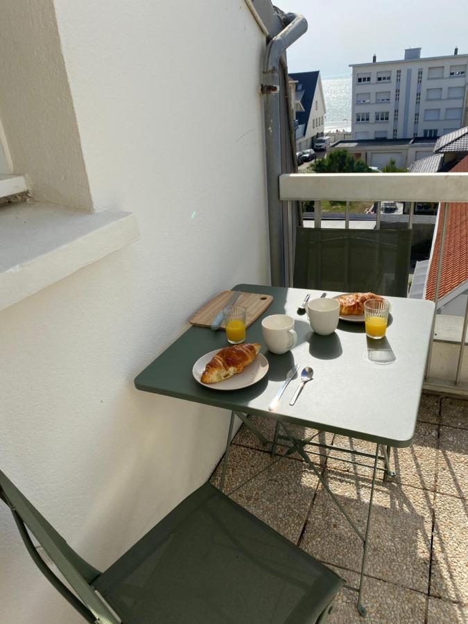La Maree Zelee - Appartement A 50 Metres De La Mer Wimereux Exterior foto